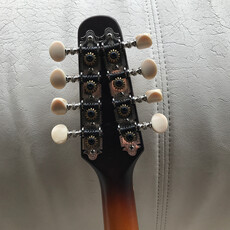 Seagull Consignment/Used Seagull S8 Mandolin Sunburst EQ - w/Bag
