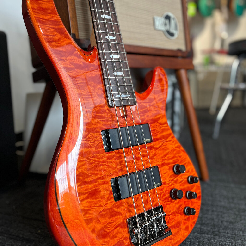 Yamaha Demo Yamaha TRB1004J CB WC Bass Guitar