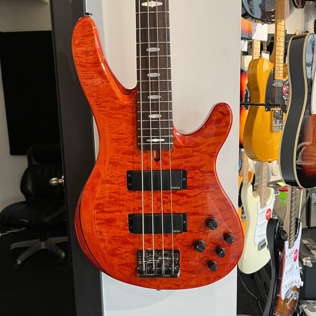 Yamaha Demo Yamaha TRB1004J CB WC Bass Guitar