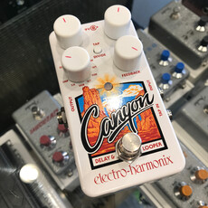 Electro-Harmonix Consignment/Used EHX Electro-Harmonix Canyon Delay & Looper