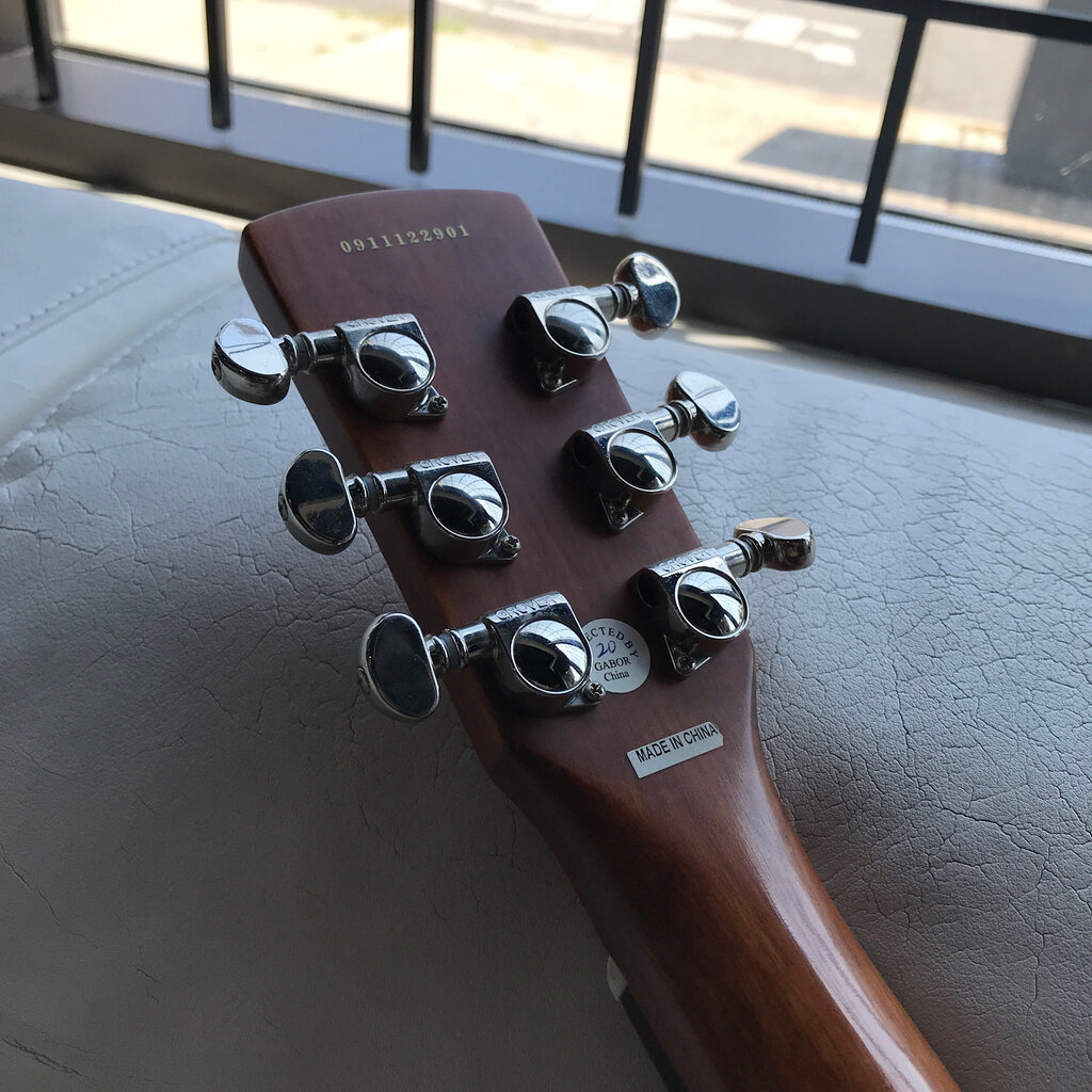 Epiphone Consignment/Used Epiphone Dobro Hound Dog Deluxe w/Gig Bag