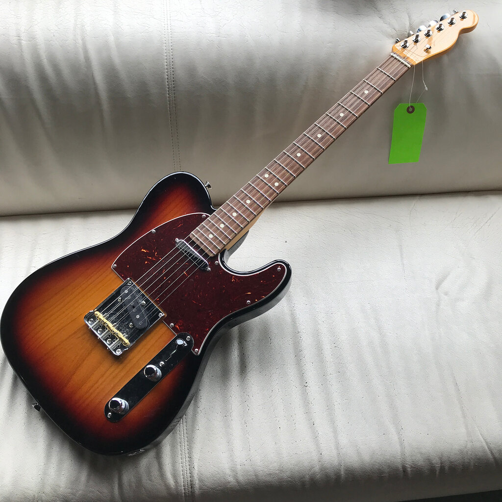 Fender Consignment/Used Fender American Pro II Telecaster RW 3TSB 2020 w/Case