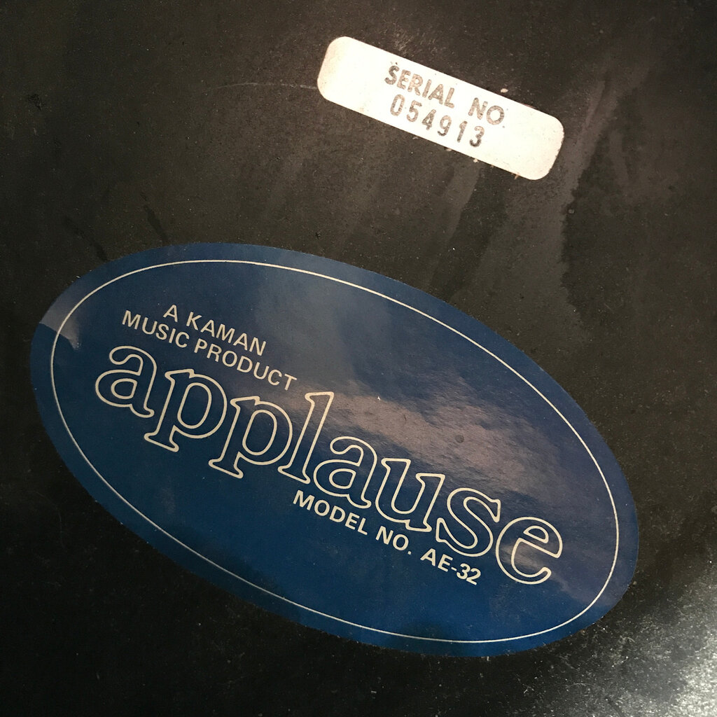 Consignment/Used Ovation Applause AE-32 Acoustic Guitar