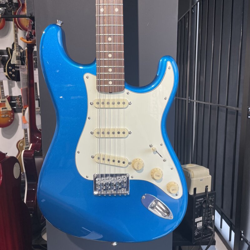 Fender Consignment/Used Fender ST 12 XII 12 string electric MIJ w/Case