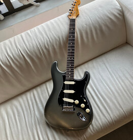 Consignment/Used Fender Pro II Stratocaster Mercury w/EMG pickups /w/Case