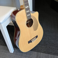 Fender Consignment/Used Fender Kingman Bass SCE - Natural w/Case