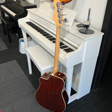 Fender Consignment/Used Fender Kingman Bass SCE - Natural w/Case