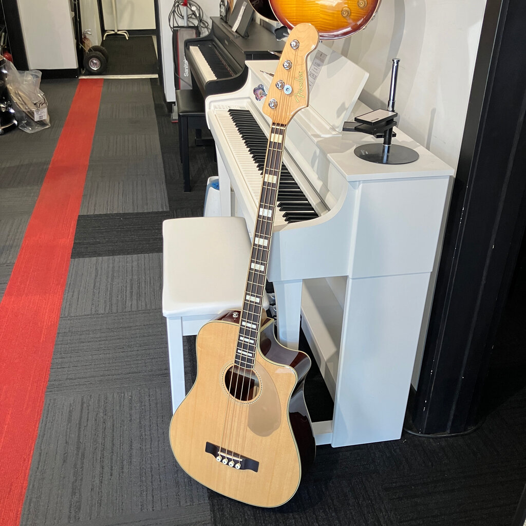 Fender Consignment/Used Fender Kingman Bass SCE - Natural w/Case