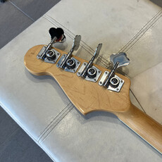 Fender Consignment/Used Fender Kingman Bass SCE - Natural w/Case