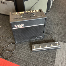 Vox Consignment /Used Vox Valvetronix VT40 Amp w/Footswitch