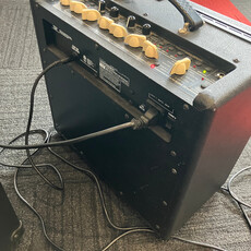 Vox Consignment /Used Vox Valvetronix VT40 Amp w/Footswitch