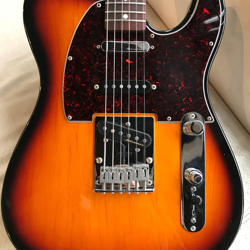 Consignment Fender Deluxe Nashville Power Telecaster w/ HS Case & Cable