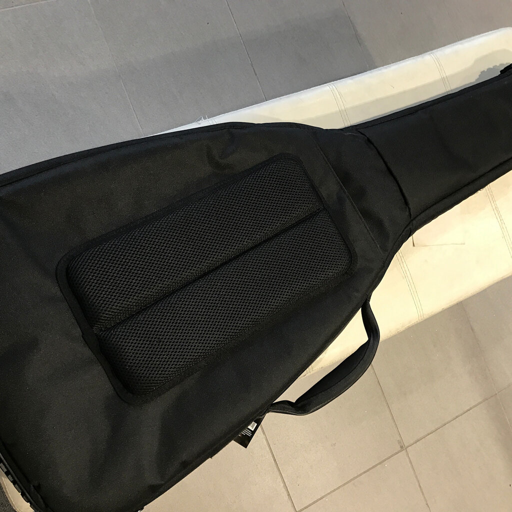 Consignment /Used Fender 620 Deluxe Professional Gig Bag Electric