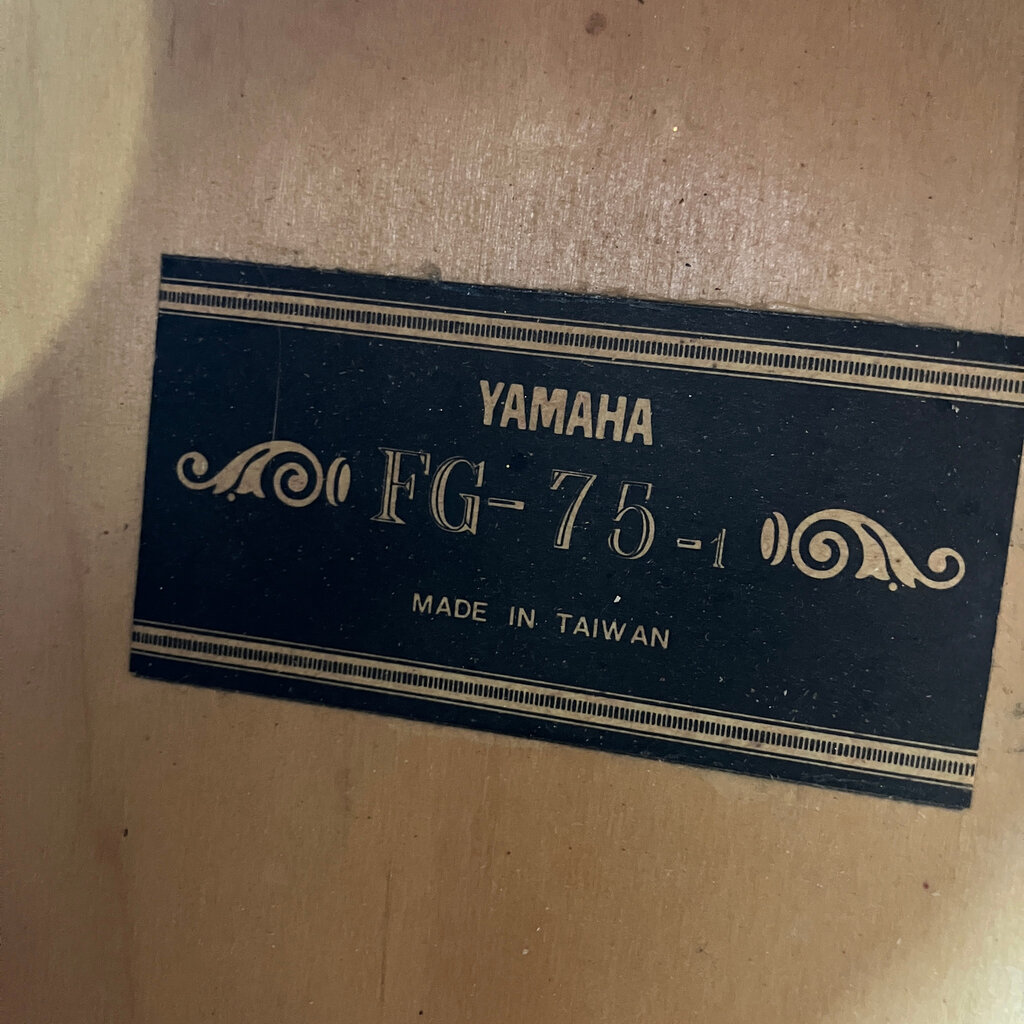 Epiphone Consignment/Used Yamaha FG75-1 '75 Acoustic Guitar