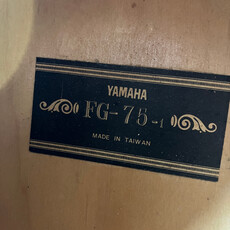 Epiphone Consignment/Used Yamaha FG75-1 '75 Acoustic Guitar