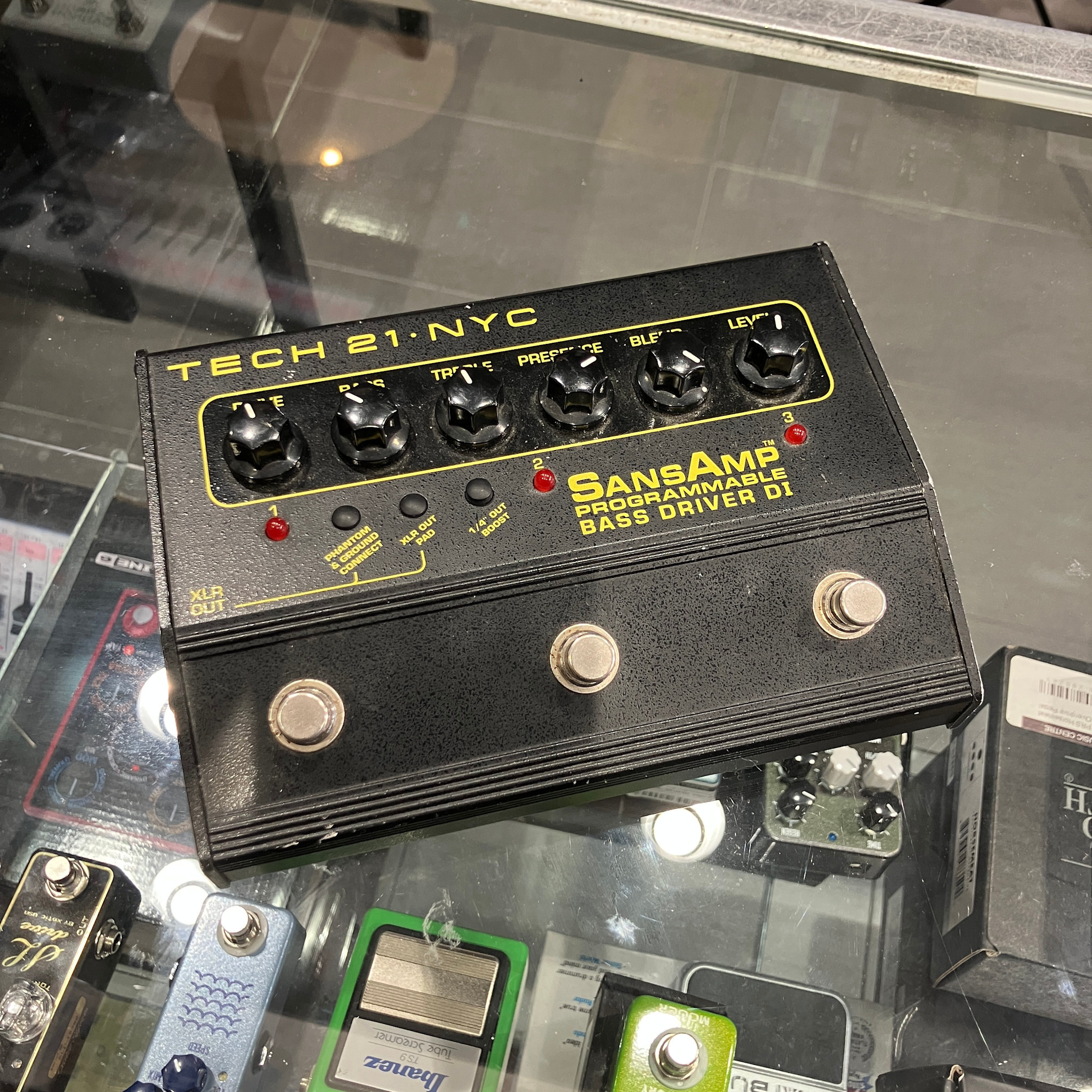 SANSAMP BASS D TECH21 NYC ジャンク品 Consignment/Used Tech 21 SansAmp Bass Driver DI - KAOS Music Centre