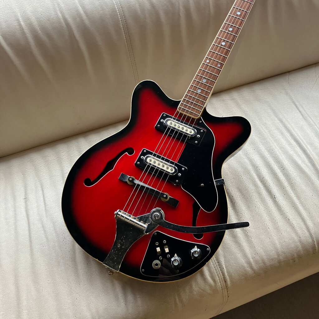 Consignment/Used Truetone Electric guitar - Red Burst 60's
