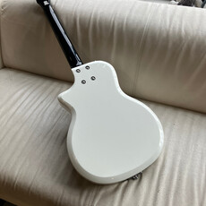 Consignment/Used Supro Dual Tone Tribute by Eastwood - White