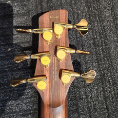 Consignment - IBANEZ SDGR SOUNDGEAR PREMIUM SR1206 6 STRING W/HS MOLDED CASE