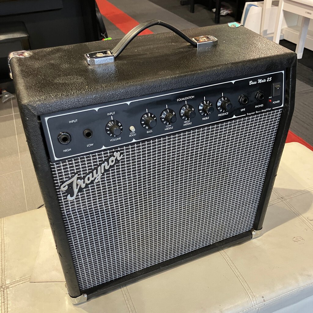 Consignment/Used Traynor Bass Mate 25