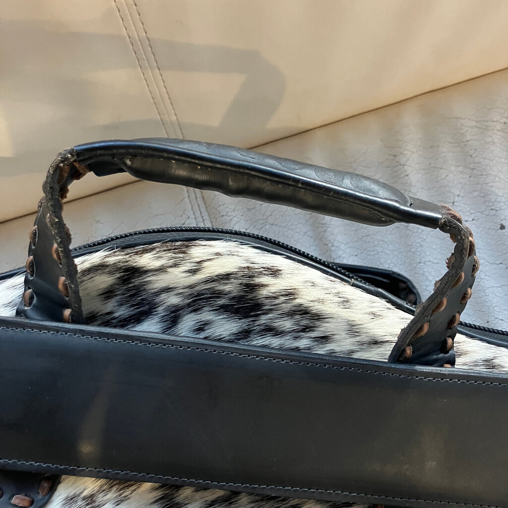 Consignment/Used Cowhide Deluxe  Electric Guitar Gig Bag - New Old Stock