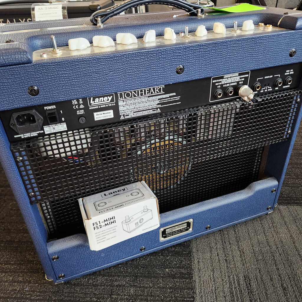 Laney Used Laney Lionheart L20T-112 Guitar Amplifier Mint Condition