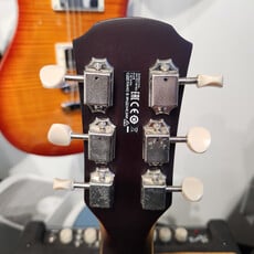 Yamaha Consignment/Used Yamaha APX T2 Ruby Red w/gig bag