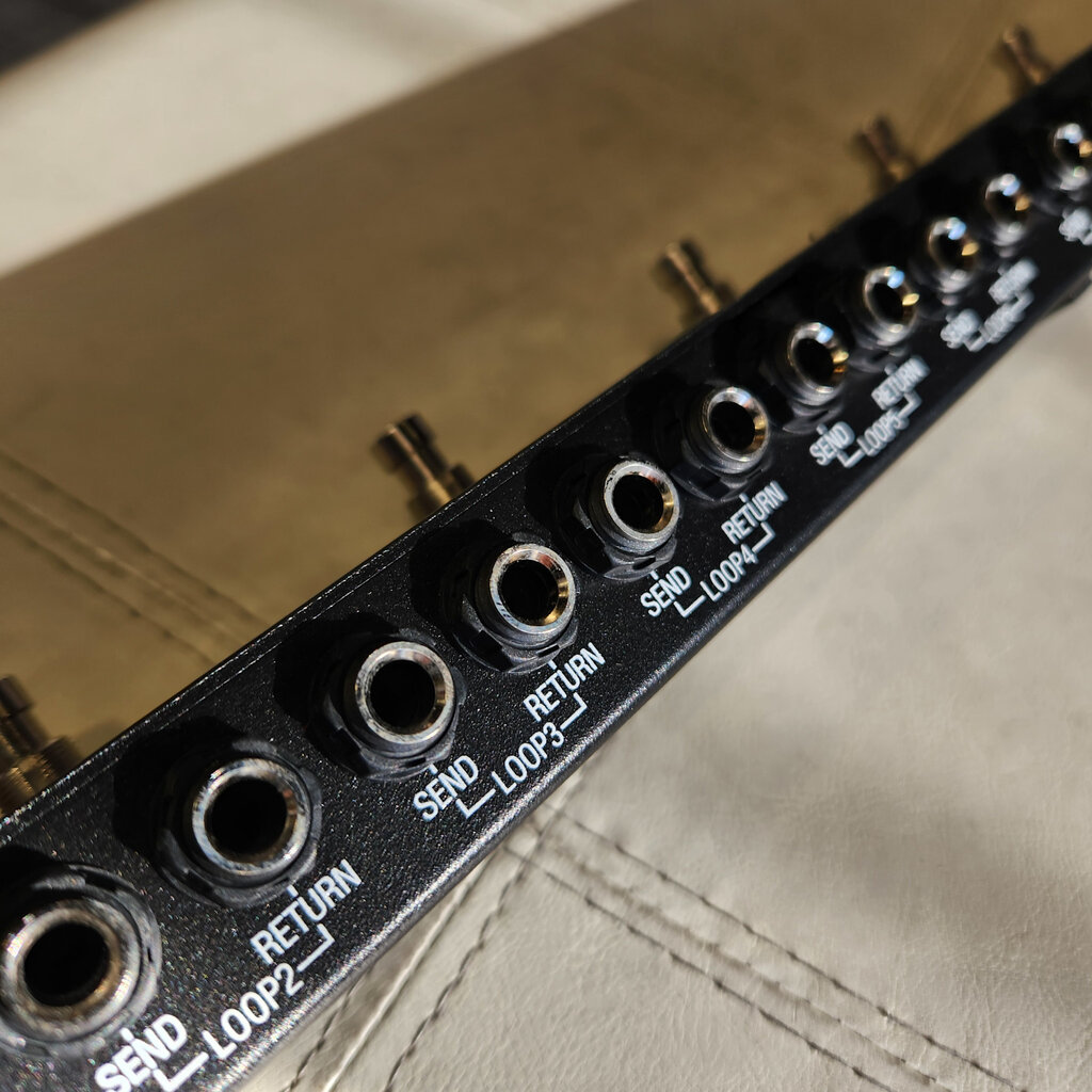 Consignment Voodoo Labs PX-8 Switcher Used Mint Condition