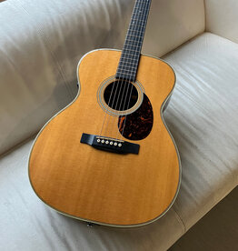 Consignment/Used Martin OM-28E (2013) w/Case