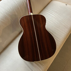 Consignment/Used Martin OM-28E (2013) w/Case