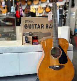 Yamaha Yamaha FS800 T Bundle with Basic Bag, D'addario Tuner & Picks