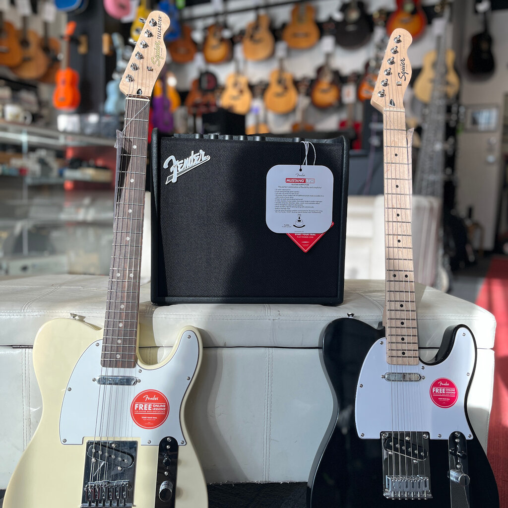 Fender Fender Squier Sonic Electric Guitar Bundle w/Mustang LT25 Amplifier