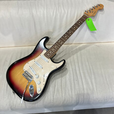 Fender Used Fender Highway One Stratocaster 2006 - 2011