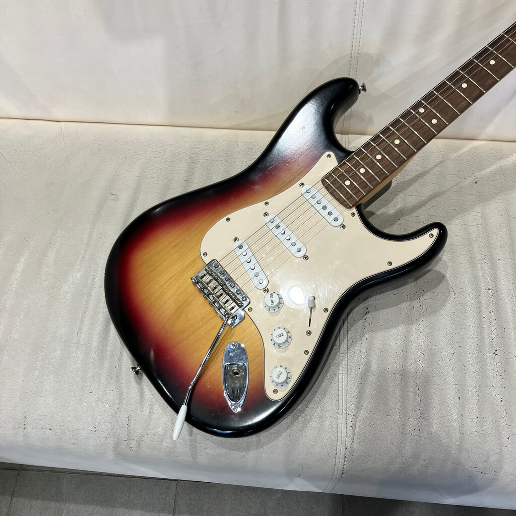 Fender Used Fender Highway One Stratocaster 2006 - 2011