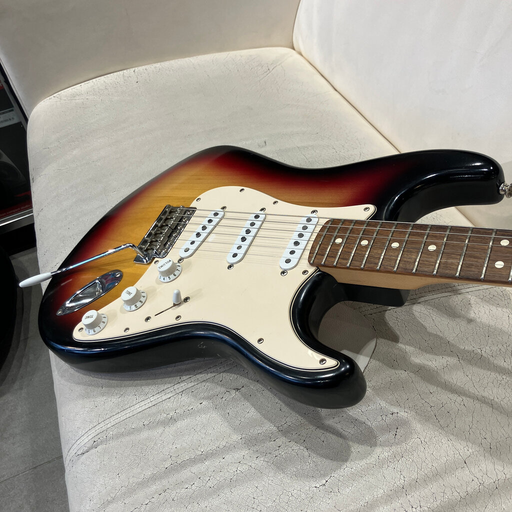 Fender Used Fender Highway One Stratocaster 2006 - 2011