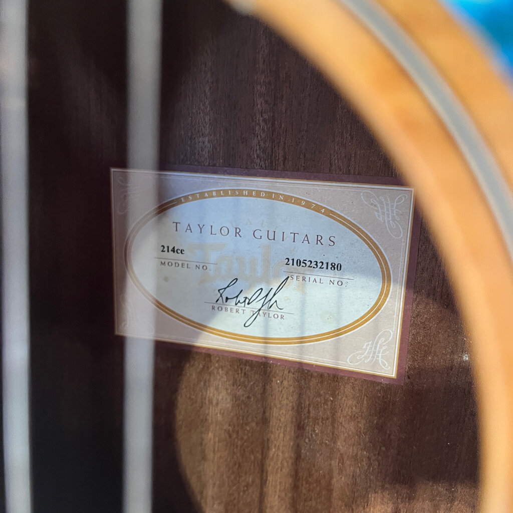 Taylor Guitars Used Taylor 214ce w/o case