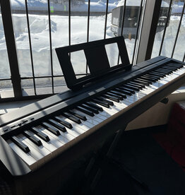 Yamaha Consignment/Used Yamaha P45 88-Note Digital Piano - Black (with X-Stand and Sustain Pedal)