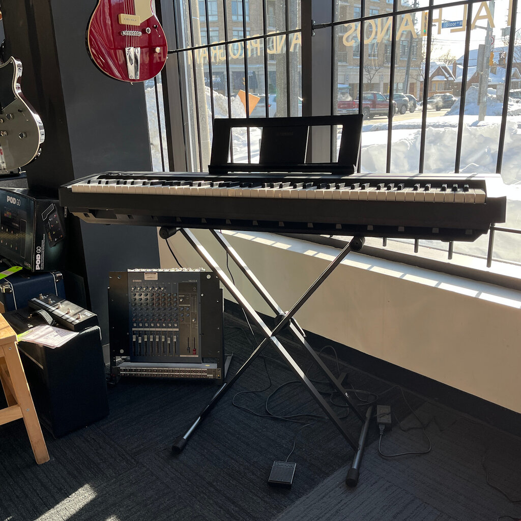Yamaha Consignment/Used Yamaha P45 88-Note Digital Piano - Black (with X-Stand and Sustain Pedal)