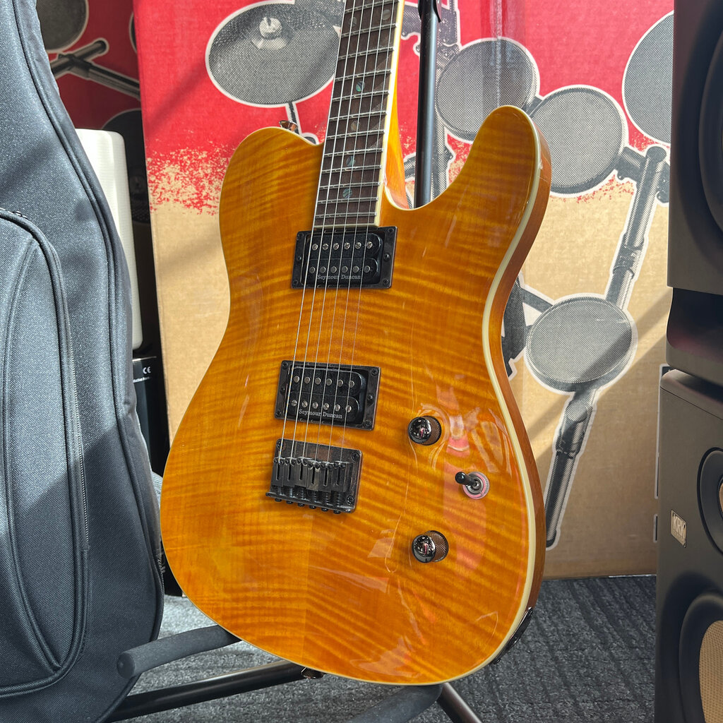 Fender Consignment/Used Fender Special Edition Custom Telecaster FMT HH - Amber (with Deluxe Gig Bag & Stand)