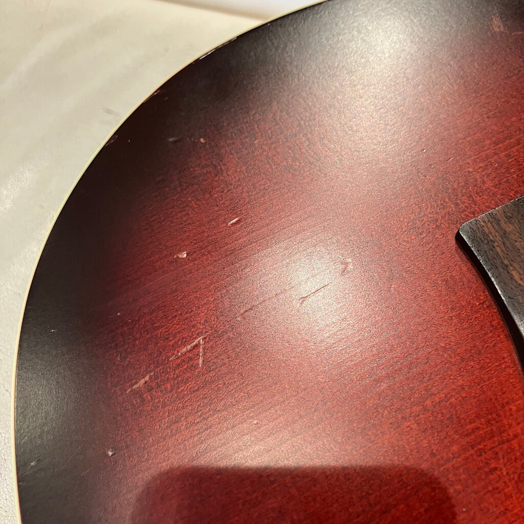 Consignment/Used Art and Lutherie Ami w/Gig Bag