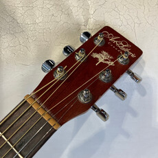 Consignment/Used Art and Lutherie Ami Burgandy w/Gig Bag