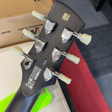 Yamaha Used/Consignment Yamaha RSS20 Hot Merlot w/Yamaha Bag