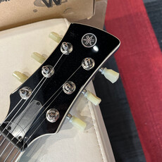 Yamaha Used/Consignment Yamaha RSS20 Hot Merlot w/Yamaha Bag