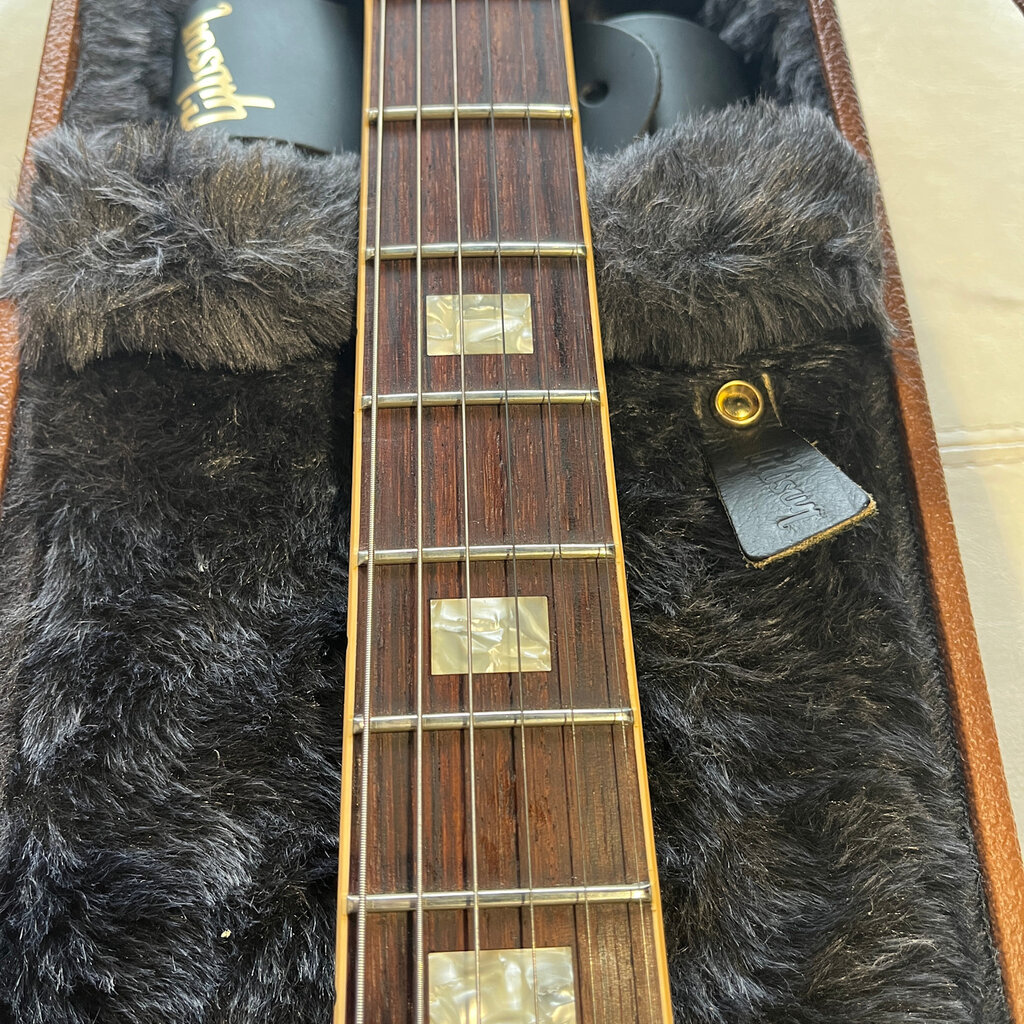 Gibson Used/Consignment Gibson ES339 Walnut w/case