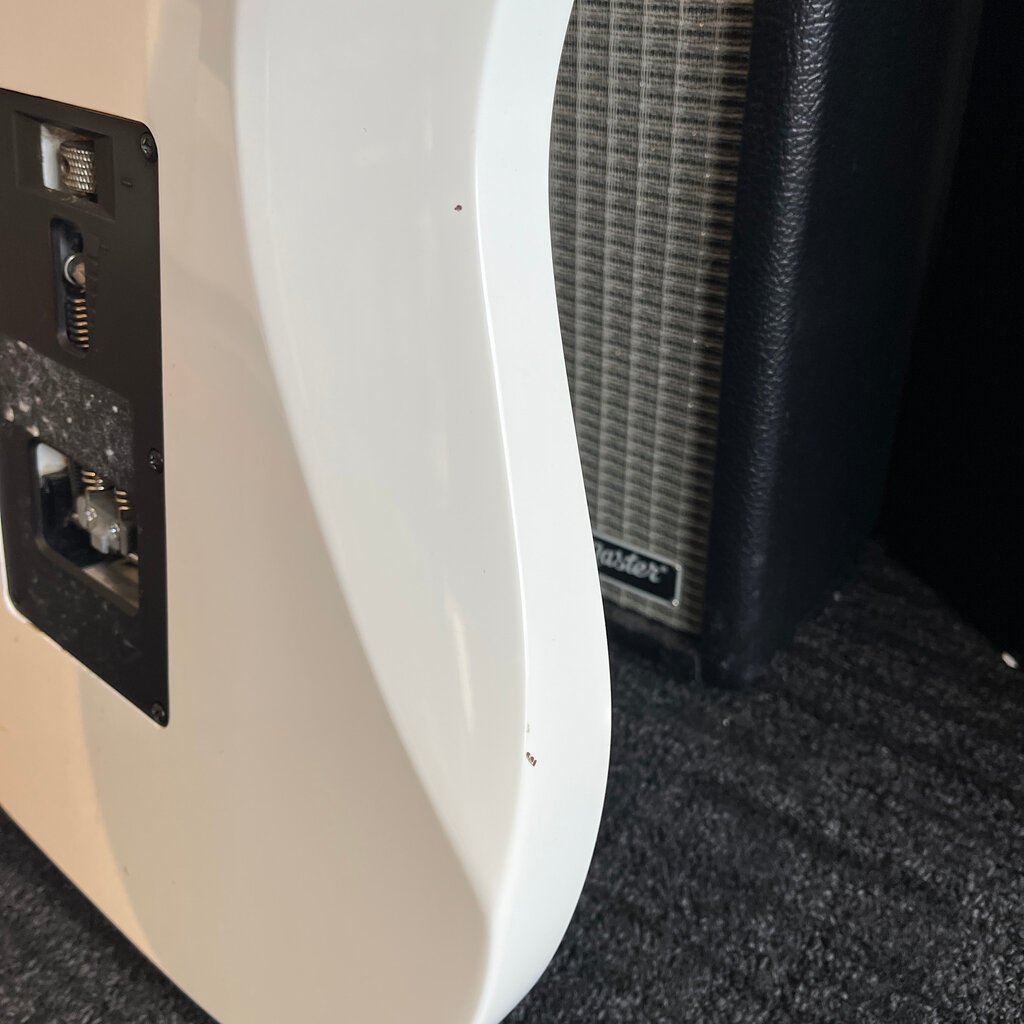 Used/Consignment Ibanez RG350 DXZ /no case