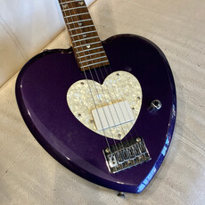 Electro-Harmonix Consignment/Used Daisy Rock Heartbreaker Short Scale Guitar -  Purple w/Bag