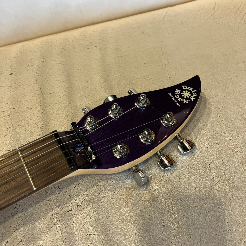 Electro-Harmonix Consignment/Used Daisy Rock Heartbreaker Short Scale Guitar -  Purple w/Bag