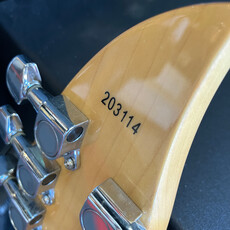 Electro-Harmonix Consignment/Used Daisy Rock Heartbreaker Short Scale Guitar -  Purple w/Bag