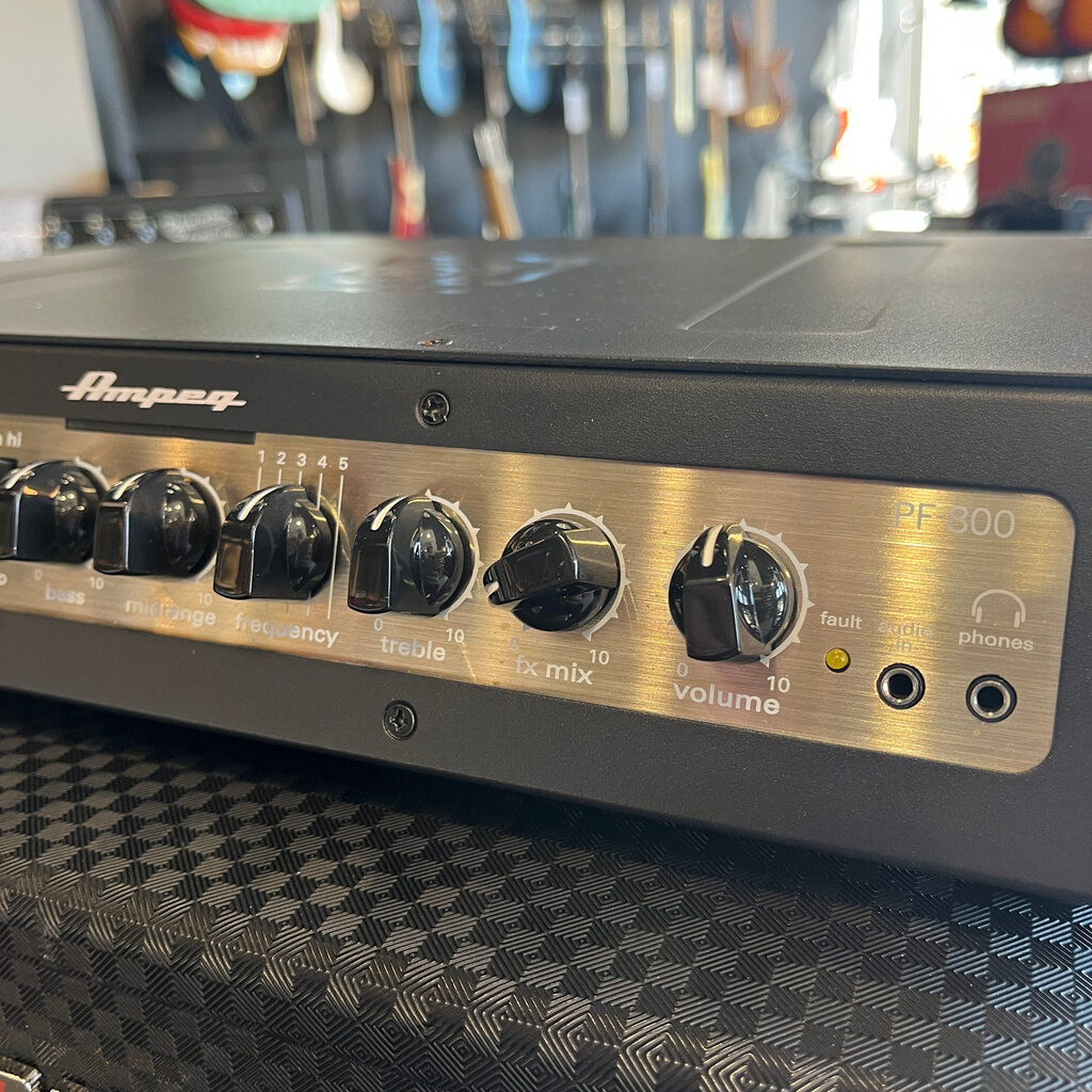 Ampeg Consignment/Used Ampeg PF800 Head