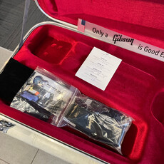 Gibson Consignment/Used Gibson Les Paul HP Standard 2017 - Blueberry Burst w/Custom Case